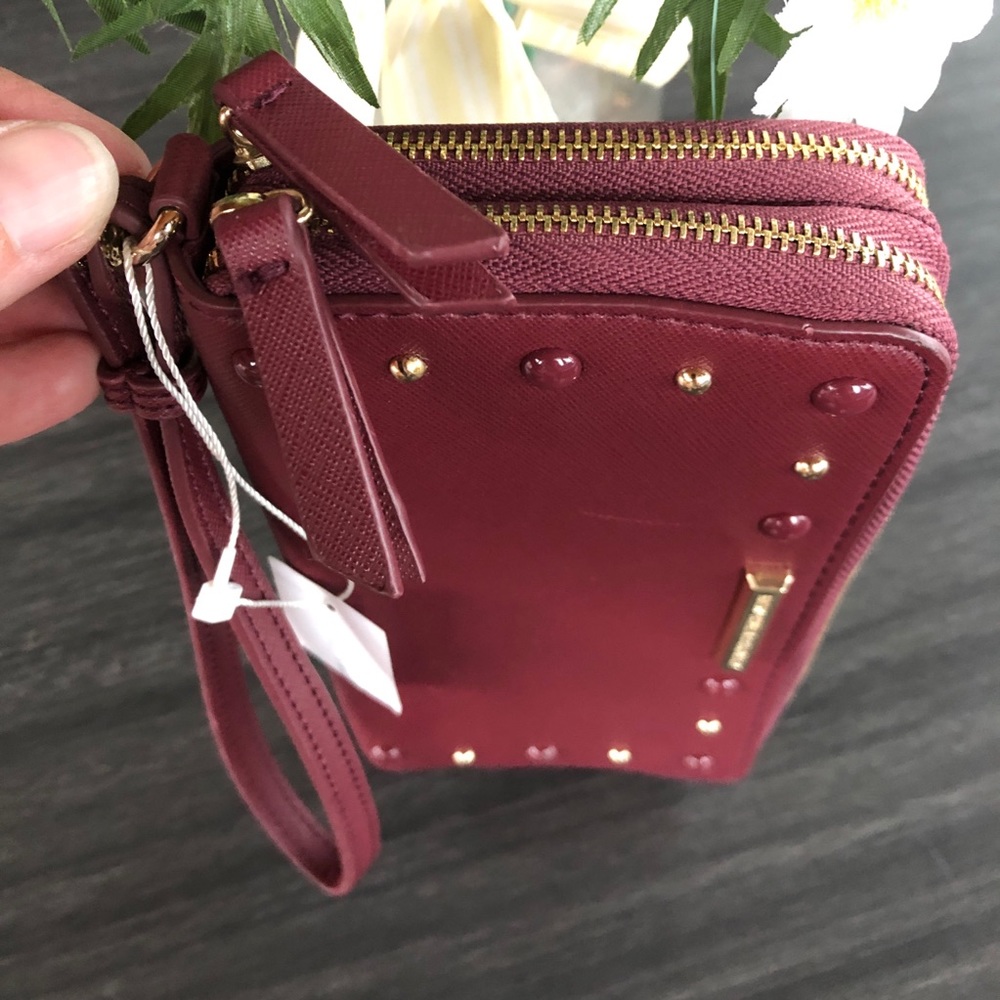 NWT NY and Company wristlet - Picture 7 of 8